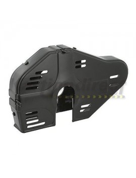 Fully enclosed chain guard